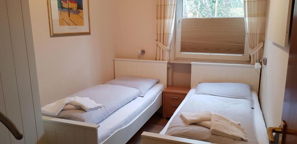Koenigsfriesen-App-2 room 5